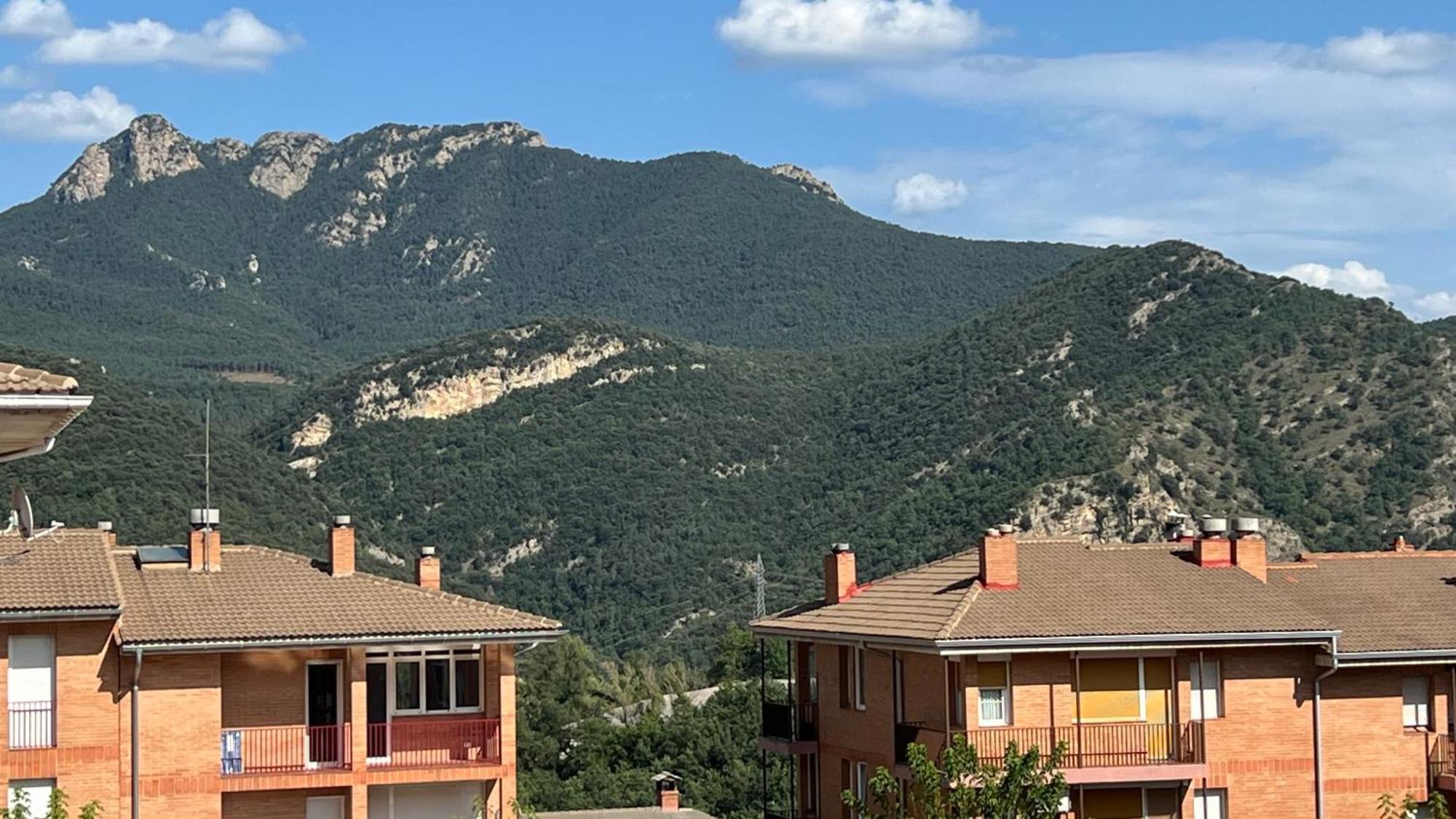 Apartament Acollidor Al Bergueda 6P Sant Jordi de Cercs Bagian luar foto