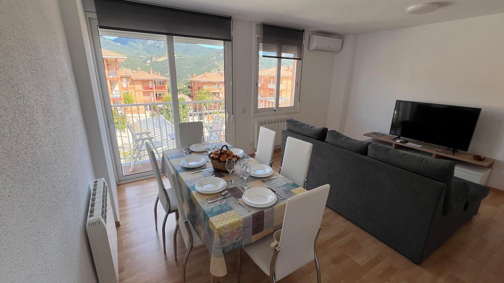 Apartament Acollidor Al Bergueda 6P Sant Jordi de Cercs Bagian luar foto